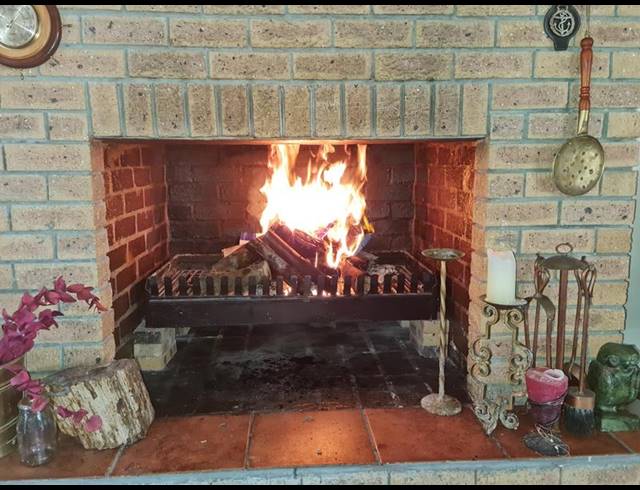 3 BEDROOM HOUSE FOR SALE IN KLEINBAAI